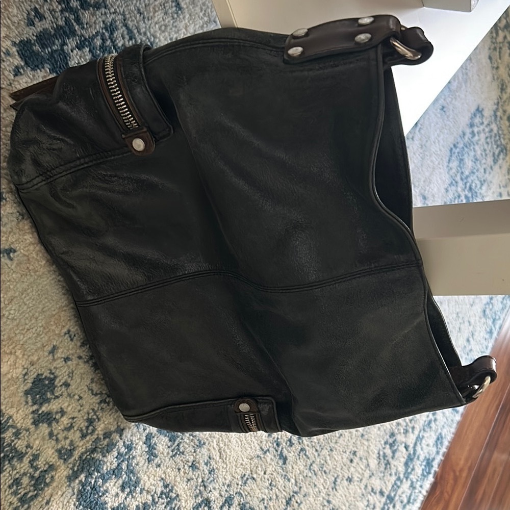 Tano Black Leather Shoulder Bag with Silver Accents - Picture 3 of 4
